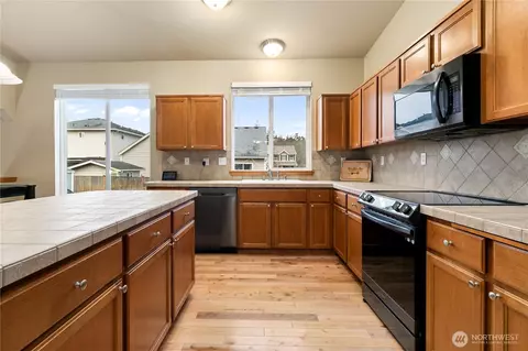 Kitchen - 1765 179th Street Ct E, Spanaway, WA 98387 photo 2 of 3