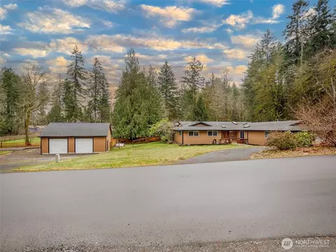 5317 Camelot Dr SW, Olympia, WA 98512