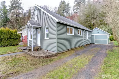 2115 Cherry St, Hoquiam, WA 98550