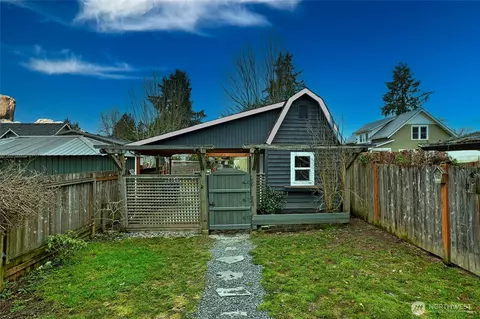 Exterior - 32104 E Bird St, Carnation, WA 98014 photo 5 of 5