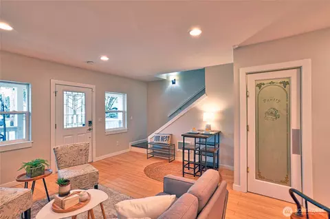 Entry Way - 32104 E Bird St, Carnation, WA 98014 photo 2 of 3