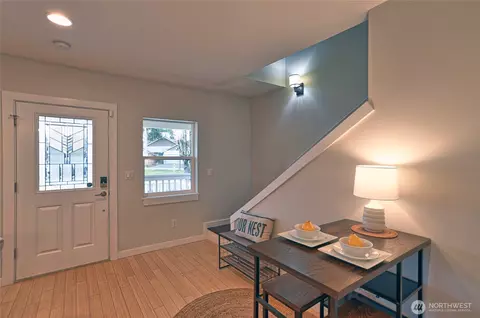 Entry Way - 32104 E Bird St, Carnation, WA 98014 photo 1 of 3