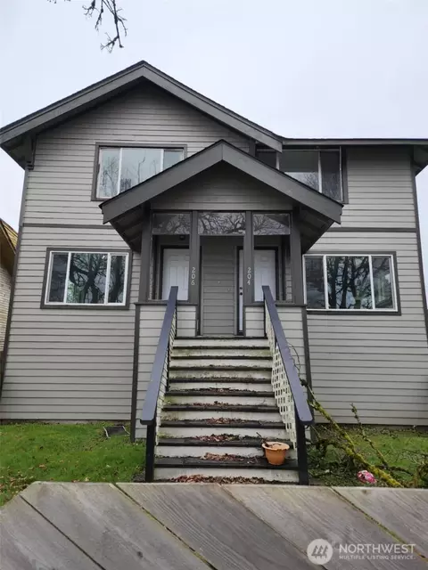 204 W 1st St, Aberdeen, WA 98520