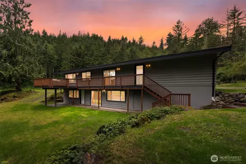 13716 Spiketon Rd E, Buckley, WA 98321