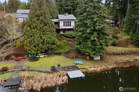 18705 68th St E, Bonney Lake, WA 98391