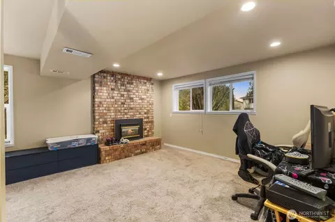 17002 28th Dr SE, Bothell, WA 98012 photo 18