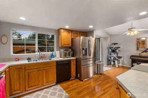 17002 28th Dr SE, Bothell, WA 98012 photo 7