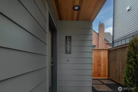 6557 26th Ave NW, Seattle, WA 98117