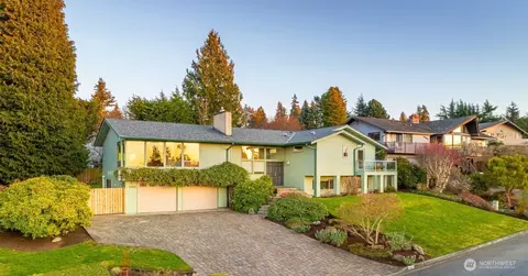 29020 8th Ave S, Federal Way, WA 98003
