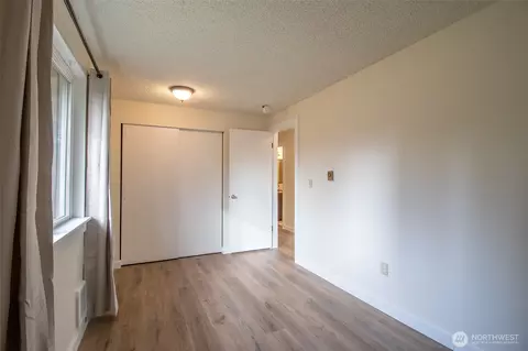 Bedroom - 22508 38th Ave E, Spanaway, WA 98387 photo 5 of 7