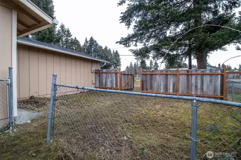 Exterior - 22508 38th Ave E, Spanaway, WA 98387 photo 8 of 8