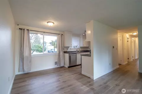 Living - 22508 38th Ave E, Spanaway, WA 98387 photo 1 of 4