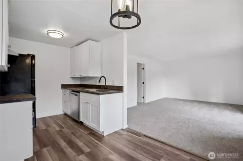 1601 Maple Ln S #E-2, Kent, WA 98030 photo 5