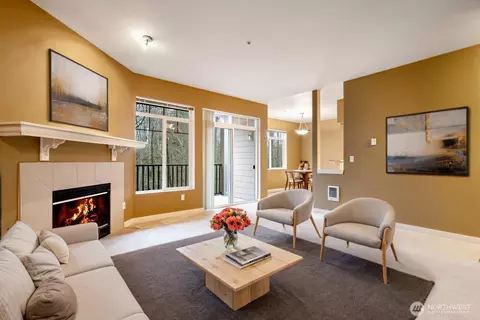 Living - 18930 Bothell Everett Hwy #U104, Bothell, WA 98012 photo 2 of 5