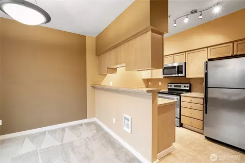 Kitchen - 18930 Bothell Everett Hwy #U104, Bothell, WA 98012 photo 1 of 3