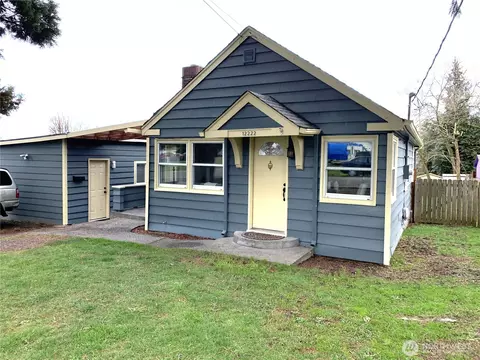 12222 22nd Ave S, Burien, WA 98168