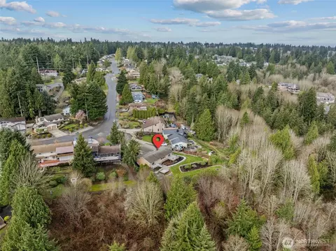 View/Area - 4115 105th Pl SE, Everett, WA 98208 photo 4 of 6