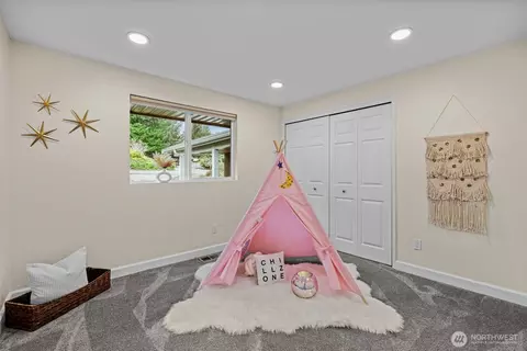 Bedroom - 4115 105th Pl SE, Everett, WA 98208 photo 1 of 4