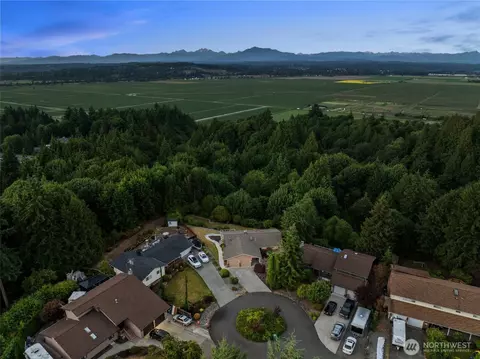 View/Area - 4115 105th Pl SE, Everett, WA 98208 photo 2 of 6