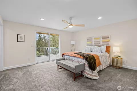 Bedroom - 4115 105th Pl SE, Everett, WA 98208 photo 3 of 4