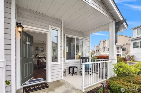 Exterior - 14915 38th Dr SE #L1121, Bothell, WA 98012 photo 1 of 1