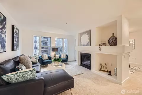 4343 Roosevelt Way NE #405, Seattle, WA 98105