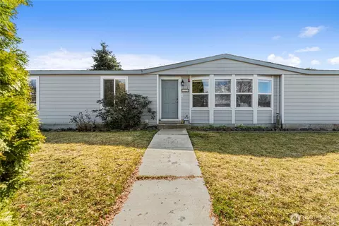 204 NW Wilshire St, East Wenatchee, WA 98802