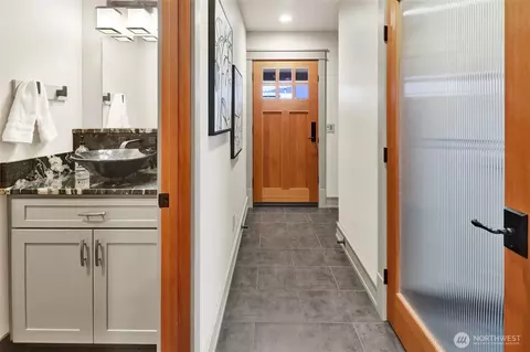 Entry Way - 4913 Chuckanut Dr, Bow, WA 98232 photo 3 of 3