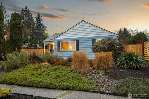 11420 Woodley Ave S, Seattle, WA 98178
