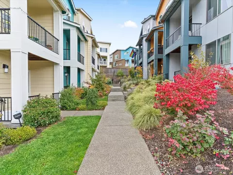 9876 11th Ave SW, Seattle, WA 98106