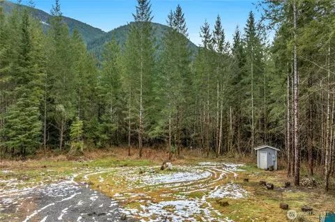 27121 Lake Riley Rd, Arlington, WA 98223