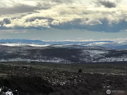 6362 Colockum Rd, Ellensburg, WA 98926