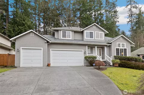 3622 Maple Rd, Lynnwood, WA 98037