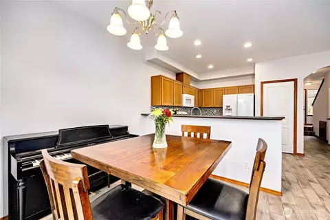 Dining - 239 NE Miramar Cir, Bremerton, WA 98311 photo 1 of 2