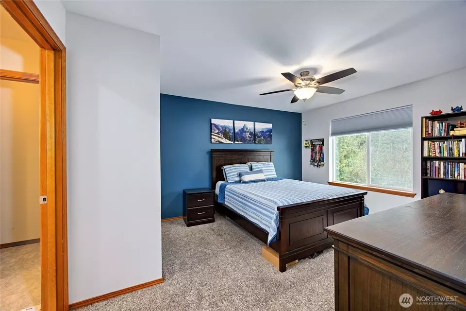 Bedroom - 239 NE Miramar Cir, Bremerton, WA 98311 photo 4 of 4