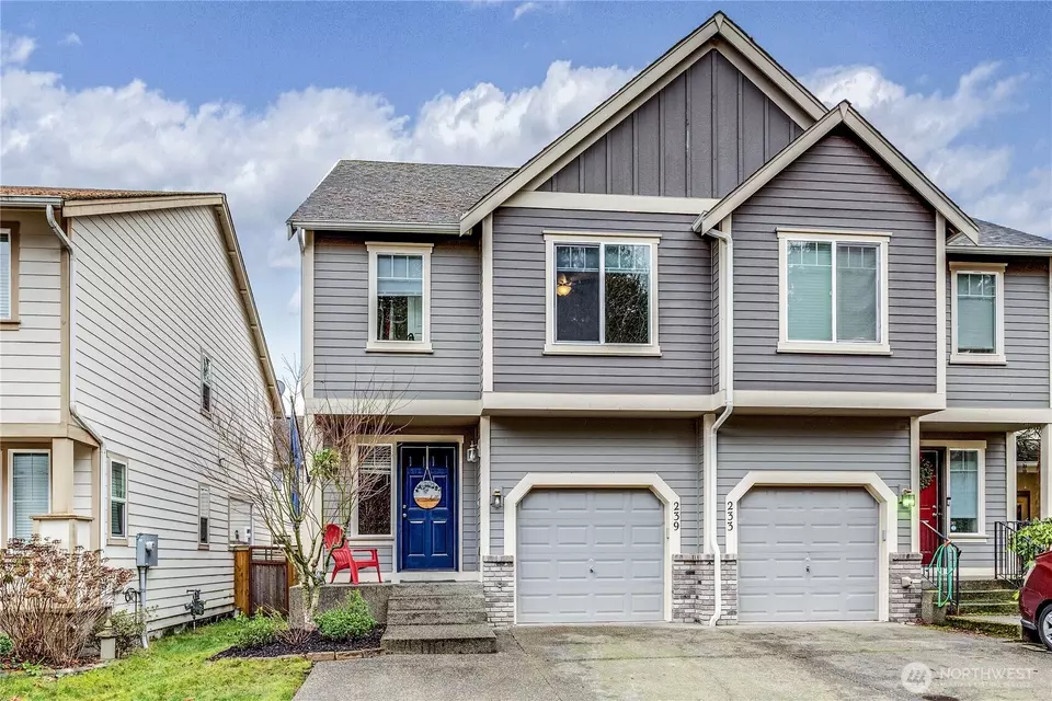 Exterior - 239 NE Miramar Cir, Bremerton, WA 98311 photo 1 of 5