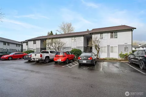 1868 Central Pl S #F60, Kent, WA 98030
