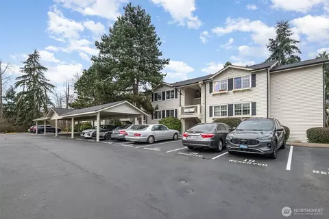 Exterior - 12404 E Gibson Rd #A304, Everett, WA 98204 photo 6 of 7
