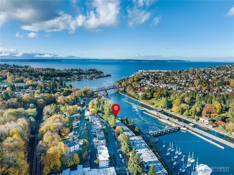 3200 W Commodore Way #101, Seattle, WA 98199