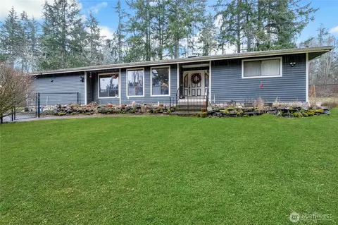 41011 96th Ave E, Eatonville, WA 98328