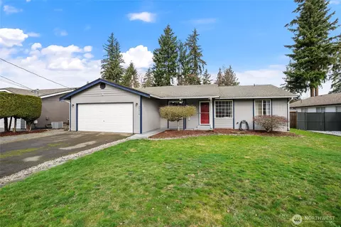 20416 71st St E, Bonney Lake, WA 98391