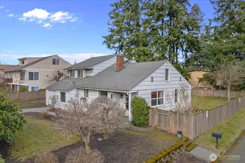 602 NW 185th St, Shoreline, WA 98177