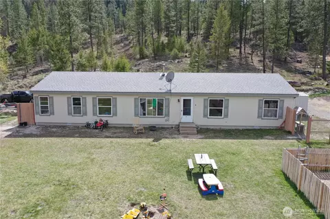 722 Aeneas Valley Rd, Tonasket, WA 98855