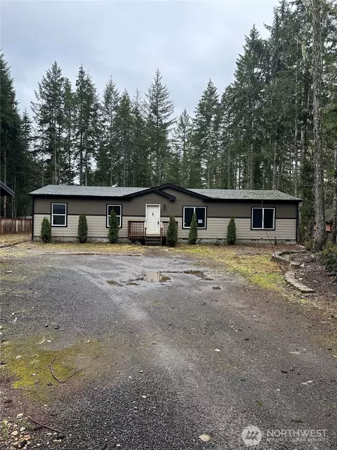 191 NE Hilltop Pl, Tahuya, WA 98588