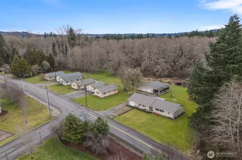 1104 Scammon Creek Rd, Centralia, WA 98531