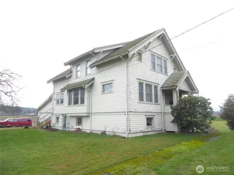 20673 Cedardale Rd, Mount Vernon, WA 98273