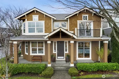 2582 29th Ave NE, Issaquah, WA 98029
