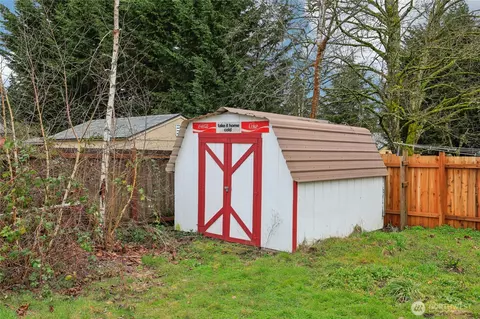 Exterior - 17311 6th Avenue Ct E, Spanaway, WA 98387 photo 6 of 8