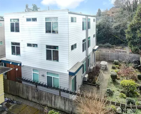 5203 B Ravenna Ave NE, Seattle, WA 98105