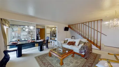 2764 Laukala Pl, Enumclaw, WA 98022 photo 5
